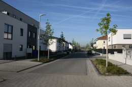 <p><strong>Wohngebiet Eichholz in Wesseling</strong></p><p>Strassenraum</p>